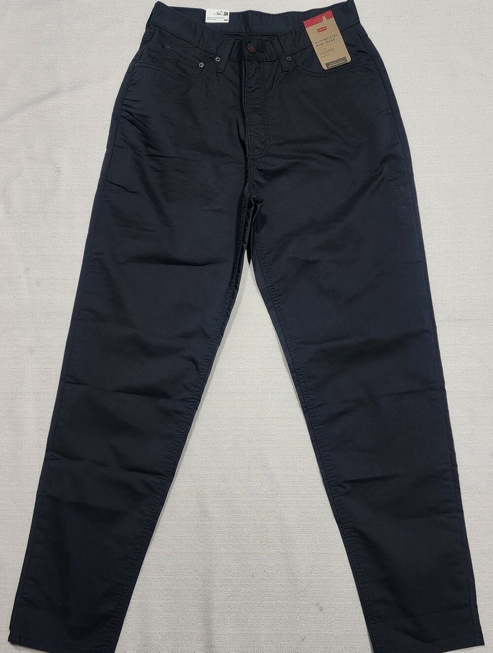 Levi's high waisted mom jeans W29'' x L30''
